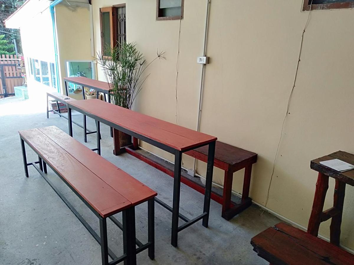 Chandra Hostel 코타오 외부 사진